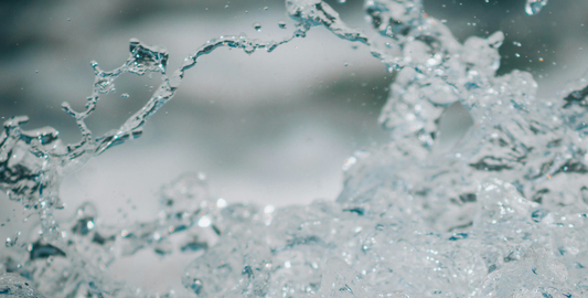 Curiosidades del agua que no sabías (y que te harán valorarla más)