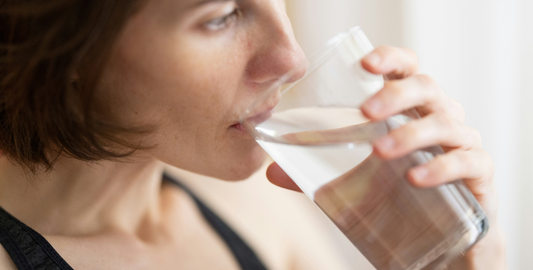 Agua purificada en casa: comodidad, ahorro y salud al alcance de todos